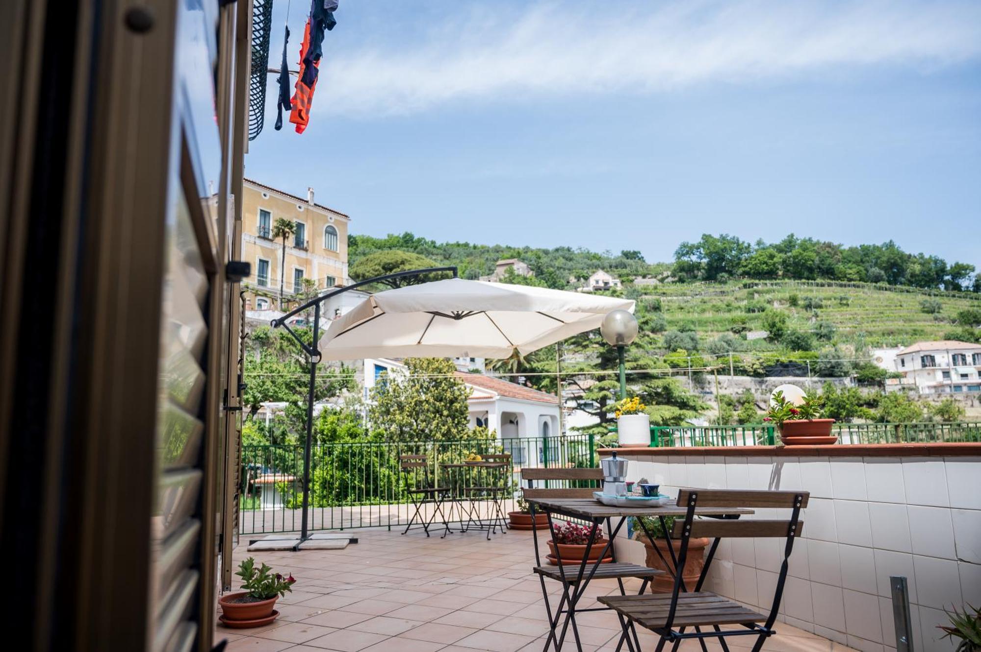 Terrazza Mediterranea Vietri Bagian luar foto